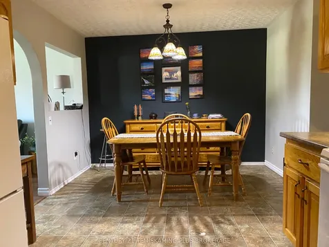 562 Bolger Avenue Temiskaming Shores ON P0J 1P0