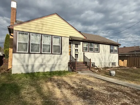 424 Maple Street S Timmins ON P4N 1Z8