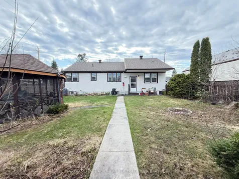 424 Maple Street S Timmins ON P4N 1Z8