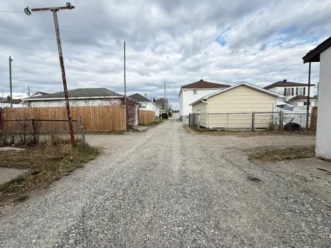 424 Maple Street S Timmins ON P4N 1Z8
