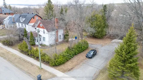 36 Beavis Terrace Drive W Temiskaming Shores ON P0J 1P0