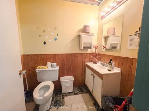 30 Duncan Avenue S Kirkland Lake ON P2N 1X6
