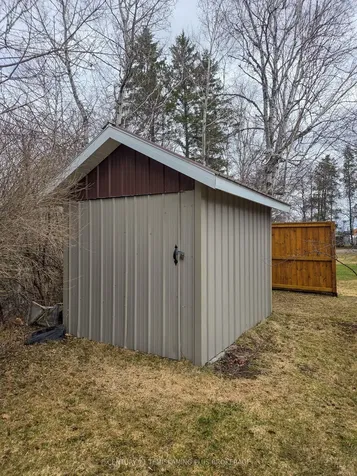8 Browns Road Englehart ON P0J 1H0