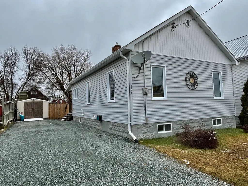 104 Cecil Avenue Timmins ON P0N 1H0