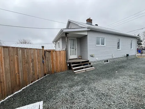 104 Cecil Avenue Timmins ON P0N 1H0