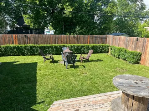 104 Cecil Avenue Timmins ON P0N 1H0