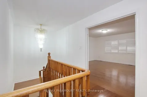 21 Frobischer Drive Brampton ON L6R 0L4