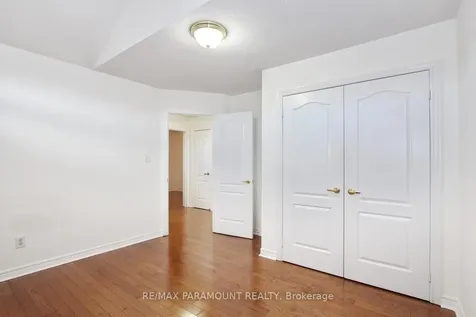 21 Frobischer Drive Brampton ON L6R 0L4