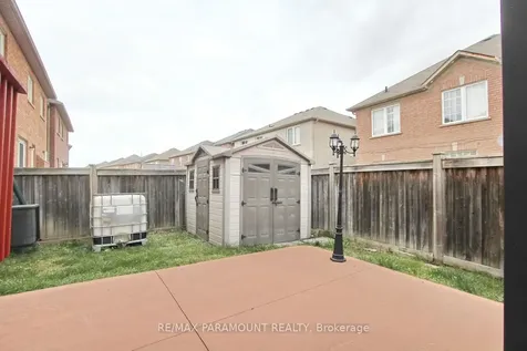 21 Frobischer Drive Brampton ON L6R 0L4