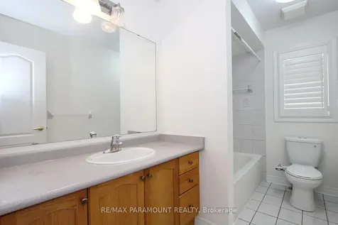 21 Frobischer Drive Brampton ON L6R 0L4