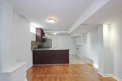 21 Frobischer Drive Brampton ON L6R 0L4