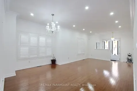 21 Frobischer Drive Brampton ON L6R 0L4