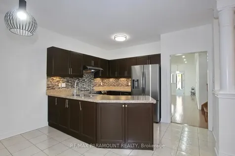 21 Frobischer Drive Brampton ON L6R 0L4