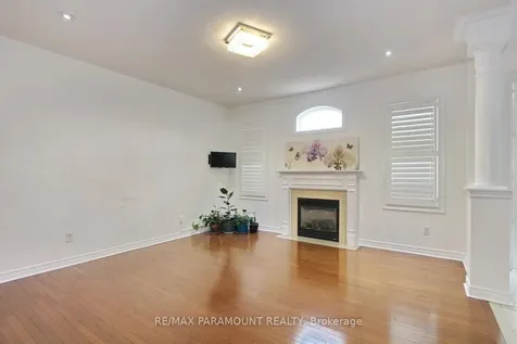 21 Frobischer Drive Brampton ON L6R 0L4