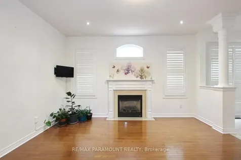 21 Frobischer Drive Brampton ON L6R 0L4