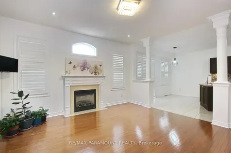 21 Frobischer Drive Brampton ON L6R 0L4