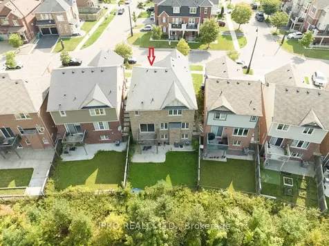 74 Aylesbury Drive Brampton ON L7A 0W2