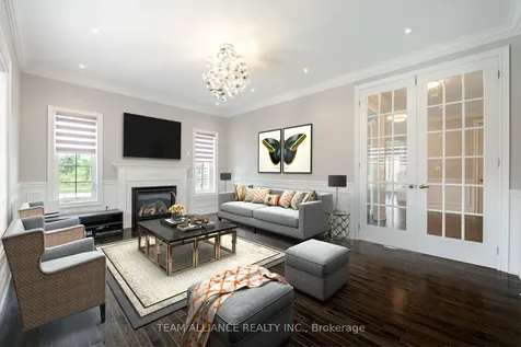 91 Valleyway Drive Brampton ON L6X 3C4