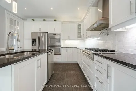 91 Valleyway Drive Brampton ON L6X 3C4