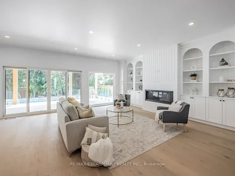 974 North Shore Boulevard W Burlington ON L7T 1B1