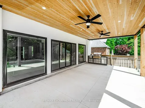 974 North Shore Boulevard W Burlington ON L7T 1B1