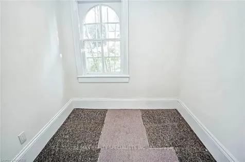 1441 Ontario Street Burlington ON L7S 1G5