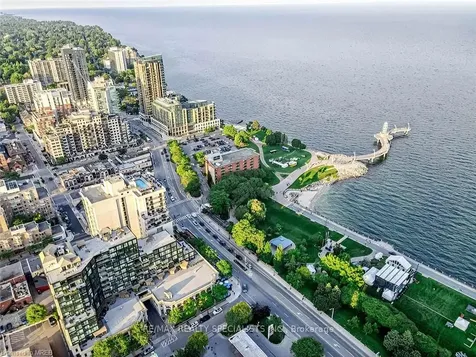 1441 Ontario Street Burlington ON L7S 1G5