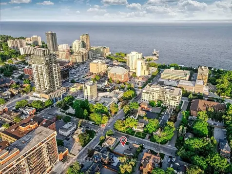 1441 Ontario Street Burlington ON L7S 1G5