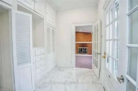 1441 Ontario Street Burlington ON L7S 1G5