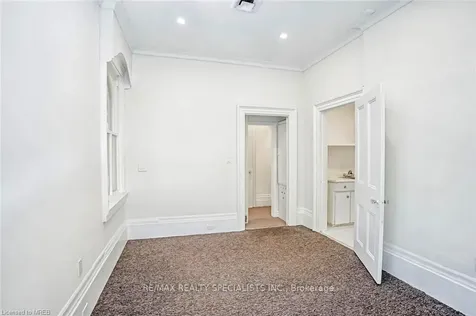 1441 Ontario Street Burlington ON L7S 1G5