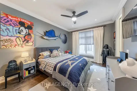 3064 Street Clair Avenue Burlington ON L7N 1L3