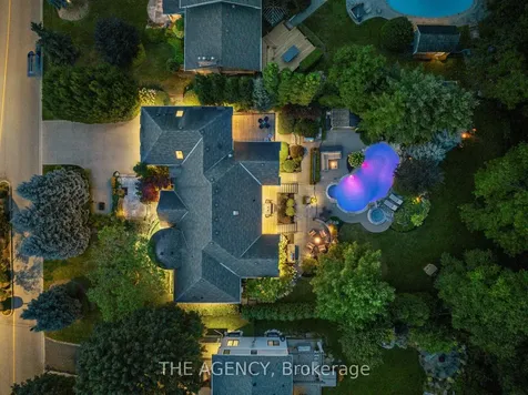 3064 Street Clair Avenue Burlington ON L7N 1L3