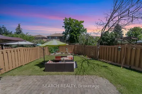 73 Wooliston Brampton ON L6Y 4J4