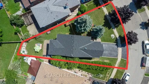 73 Wooliston Brampton ON L6Y 4J4