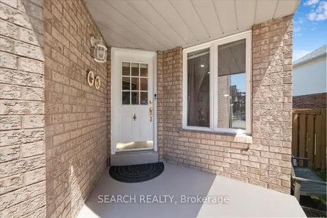 73 Wooliston Brampton ON L6Y 4J4