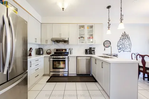 43 Personna Circle Brampton ON L6X 0S9