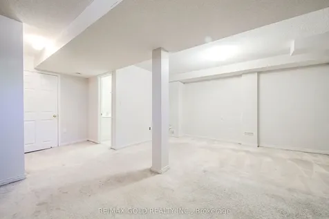 43 Personna Circle Brampton ON L6X 0S9