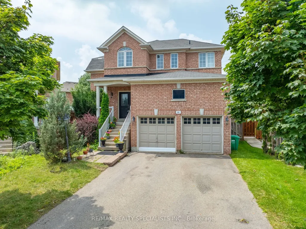 18 Mistycreek Crescent Brampton ON L7A 3E8
