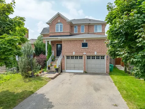 18 Mistycreek Crescent Brampton ON L7A 3E8