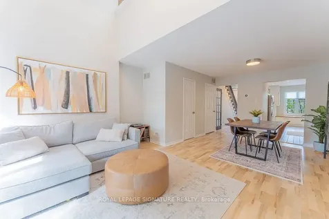 2110 Cleaver Burlington ON L7M 3Z3