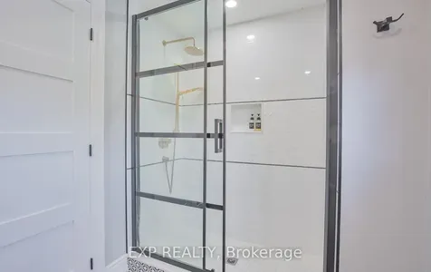 2189 Bader Crescent Burlington ON L7P 4N4