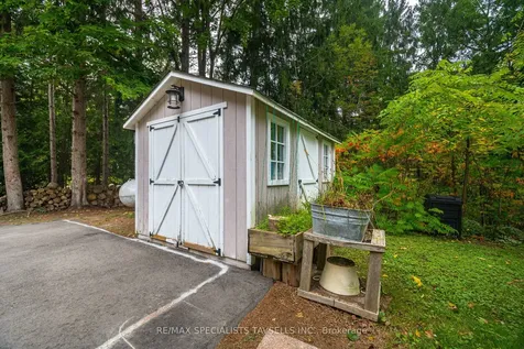 5593 Escarpment Side Road Caledon ON L7C 0A9