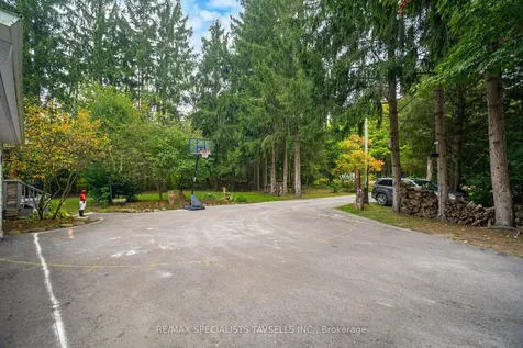 5593 Escarpment Side Road Caledon ON L7C 0A9