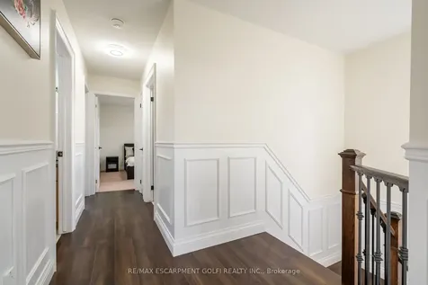 4000 Alexan Crescent Burlington ON L7M 5A8