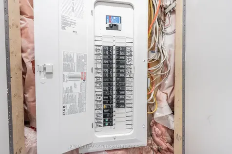 4000 Alexan Crescent Burlington ON L7M 5A8