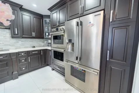 361 Edenbrook Hill Drive Brampton ON L7A 2N4