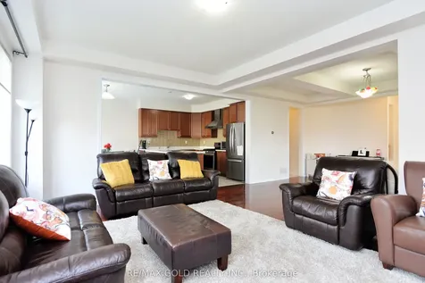 25 Aldersgate Drive Brampton ON L7A 0B5