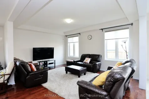 25 Aldersgate Drive Brampton ON L7A 0B5