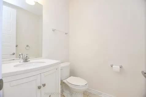 25 Aldersgate Drive Brampton ON L7A 0B5