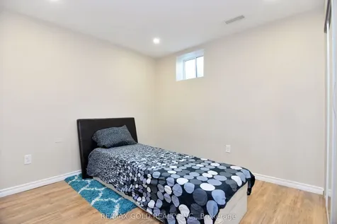 25 Aldersgate Drive Brampton ON L7A 0B5